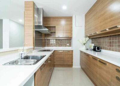 87 Sqm., 1 Bed, 1 Bath Condo listed for ฿ 9,100,000.