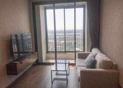 44 Sqm., 1 Bed, 1 Bath Condo listed for ฿ 7,725,000.