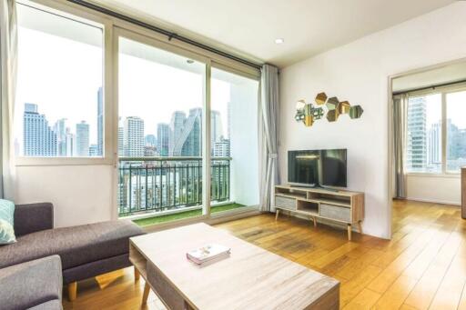 51 Sqm., 1 Bed, 1 Bath Condo listed for ฿ 7,600,000.