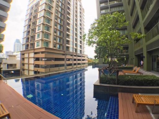 53 Sqm., 1 Bed, 1 Bath Condo listed for ฿ 7,500,000.