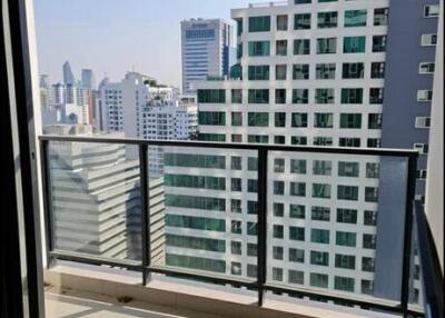 35 Sqm., 1 Bed, 1 Bath Condo listed for ฿ 7,200,000.