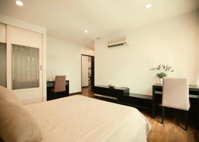 P10CR2305014 บ้าน สิริ สุขุมวิท 13 2 Bed