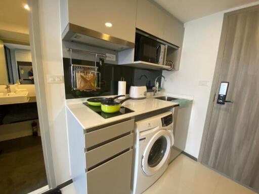 37 Sqm., 1 Bed, 1 Bath Condo listed for ฿ 6,700,000.
