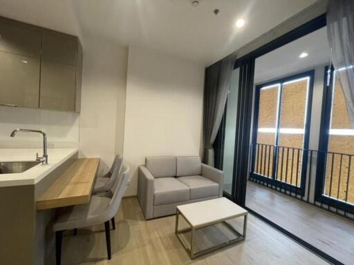 35 Sqm., 1 Bed, 1 Bath Condo listed for ฿ 6,700,000.