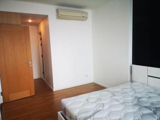 52 Sqm., 1 Bed, 1 Bath Condo listed for ฿ 6,500,000.