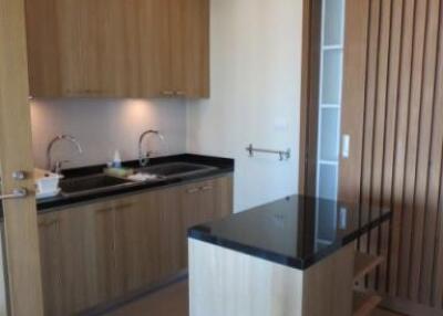 151 Sqm., 3 Beds, 4 Baths Condo listed for ฿ 100,000./Month