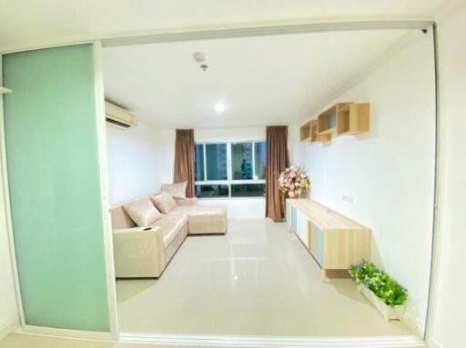 72 Sqm., 2 Beds, 2 Baths Condo listed for ฿ 6,100,000.