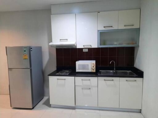 57 Sqm., 1 Bed, 1 Bath Condo listed for ฿ 5,900,000.