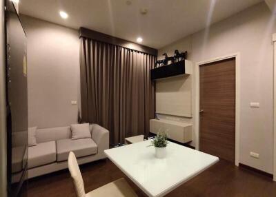 37 Sqm., 1 Bed, 1 Bath Condo listed for ฿ 5,900,000.