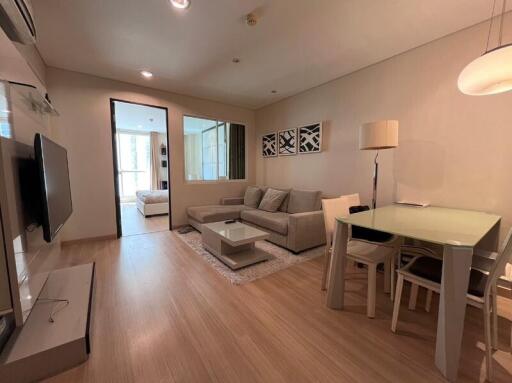 48 Sqm., 1 Bed, 1 Bath Condo listed for ฿ 5,500,000.