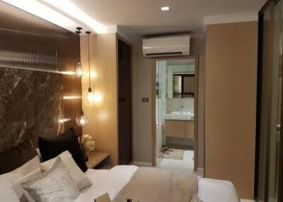 31 Sqm., 1 Bed, 1 Bath Condo listed for ฿ 5,400,000.