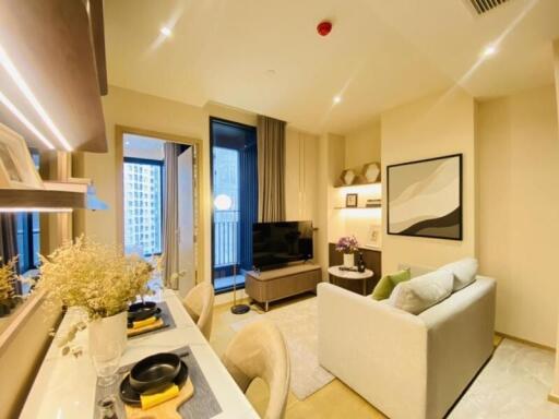 32 Sqm., 1 Bed, 1 Bath Condo listed for ฿ 5,300,000.