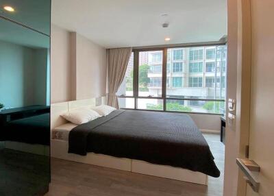 34 Sqm., 1 Bed, 1 Bath Condo listed for ฿ 5,200,000.