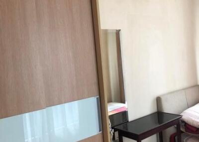 55 Sqm., 2 Beds, 1 Bath Condo listed for ฿ 5,200,000.