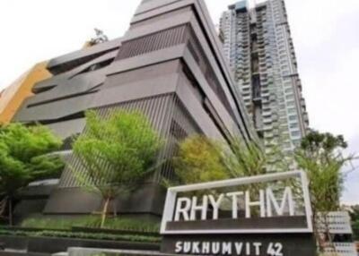 28 Sqm., 1 Bed, 1 Bath Condo listed for ฿ 5,100,000.