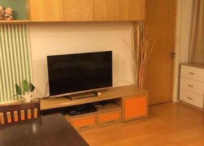 55 Sqm., 1 Bed, 1 Bath Condo listed for ฿ 4,800,000.