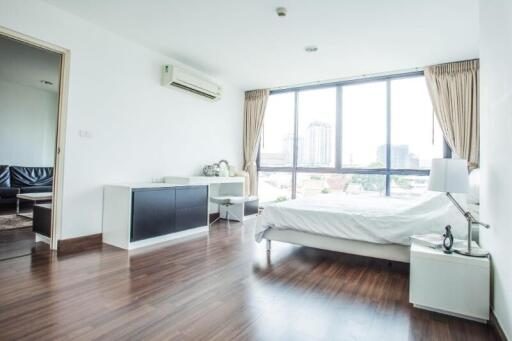 53 Sqm., 1 Bed, 1 Bath Condo listed for ฿ 4,600,000.