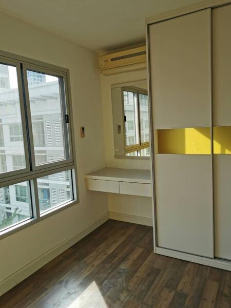 58 Sqm., 2 Beds, 1 Bath Condo listed for ฿ 4,540,000.