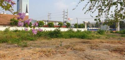 7,176 Sqm. Land listed for ฿ 448,500,000.