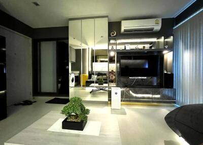 25 Sqm., Studio, 1 Bath Condo listed for ฿ 4,400,000.