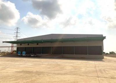 52,292 Sqm. Building listed for ฿ 350,000,000.