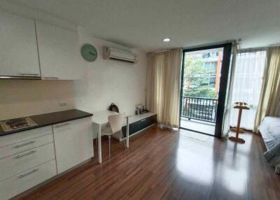 35 Sqm., Studio, 1 Bath Condo listed for ฿ 3,040,000.