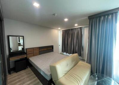 29 Sqm., Studio, 1 Bath Condo listed for ฿ 3,000,000.