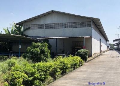 24,164 Sqm. Building listed for ฿ 230,000,000.