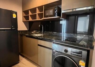 45 Sqm., 1 Bed, 1 Bath Condo listed for ฿ 38,000./Month