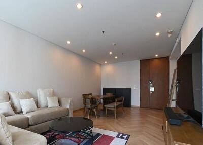 163 Sqm., 3 Beds, 3 Baths Condo listed for ฿ 33,500,000.
