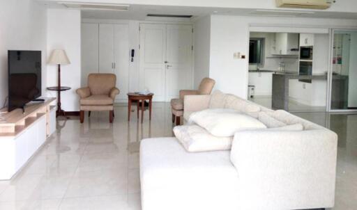 179 Sqm., 3 Beds, 3 Baths Condo listed for ฿ 32,000,000.
