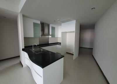 174 Sqm., 3 Beds, 3 Baths Condo listed for ฿ 26,000,000.