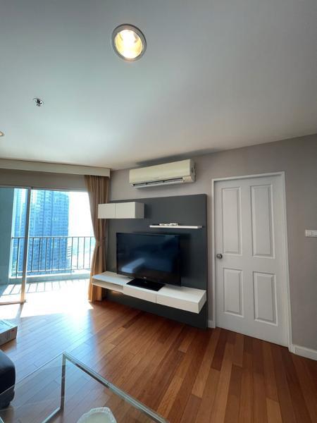 57 Sqm., 2 Beds, 1 Bath Condo listed for ฿ 6,695,000.