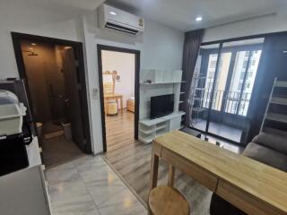 33 Sqm., 1 Bed, 1 Bath Condo listed for ฿ 6,400,000.
