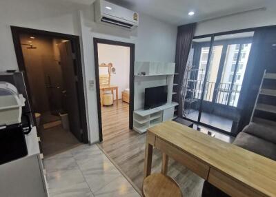 33 Sqm., 1 Bed, 1 Bath Condo listed for ฿ 6,400,000.
