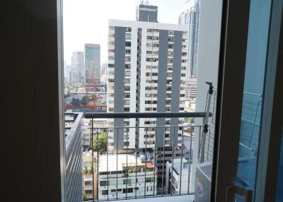 44 Sqm., 1 Bed, 1 Bath Condo listed for ฿ 6,299,500.