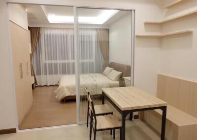 44 Sqm., 1 Bed, 1 Bath Condo listed for ฿ 5,750,000.
