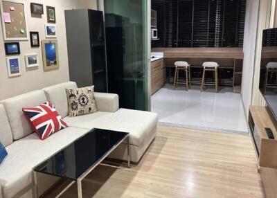 45 Sqm., 1 Bed, 1 Bath Condo listed for ฿ 5,680,000.