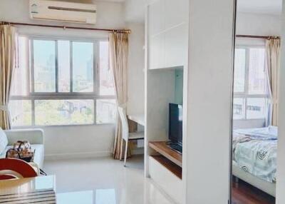 46 Sqm., 1 Bed, 1 Bath Condo listed for ฿ 5,600,000.