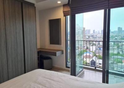 35 Sqm., 1 Bed, 1 Bath Condo listed for ฿ 4,100,000.