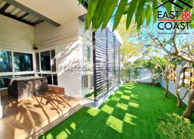 Patta Village House for rent in East Pattaya, Pattaya. RH12967