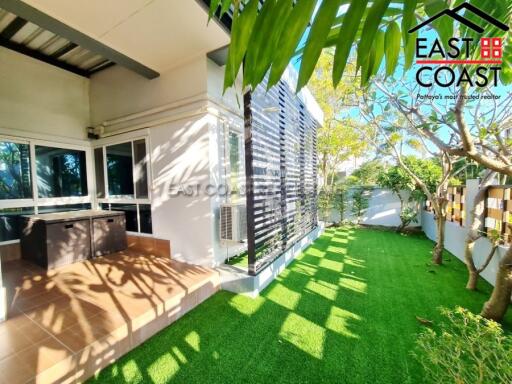 Patta Village House for rent in East Pattaya, Pattaya. RH12967