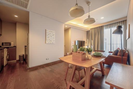 For SALE : The Lumpini 24 / 2 Bedroom / 2 Bathrooms / 55 sqm / 12200000 THB [S11640]