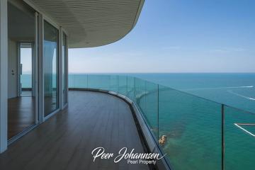 The Cove - Penthouse, Sea View with Private Jacuzzi