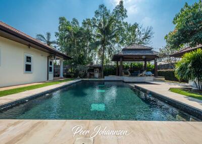 4 Bedroom House at Maprachan Lake