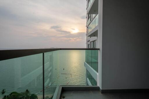 Wong Amat Tower - 1 Bed 1 Bath Sea View (24th floor)