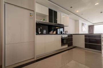 Wong Amat Tower - 2 Bed 2 Bath Sea View with Private Elevator (20th floor)