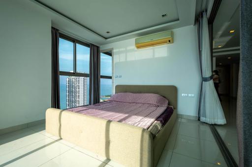 Wong Amat Tower - 2 Bed 2 Bath Sea View with Private Elevator (30th floor)