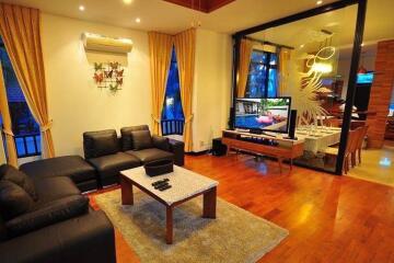 Pool Villa in Jomtien - 4 Bed 4 Bath