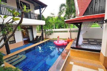 Pool Villa in Jomtien - 4 Bed 4 Bath